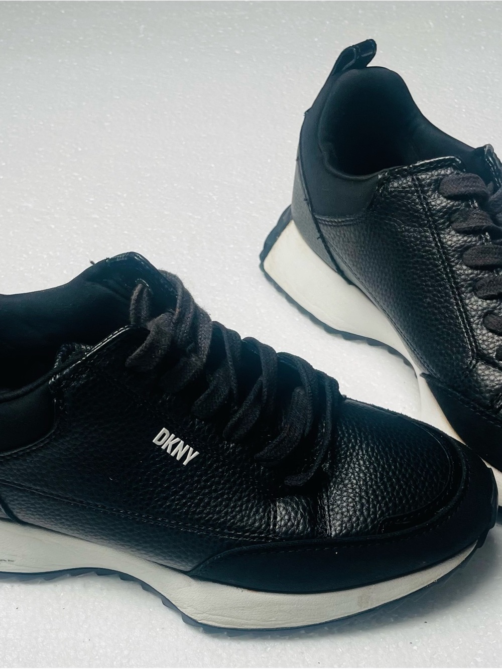 DKNY Black Leather Low-Top Sneakers with White Sole